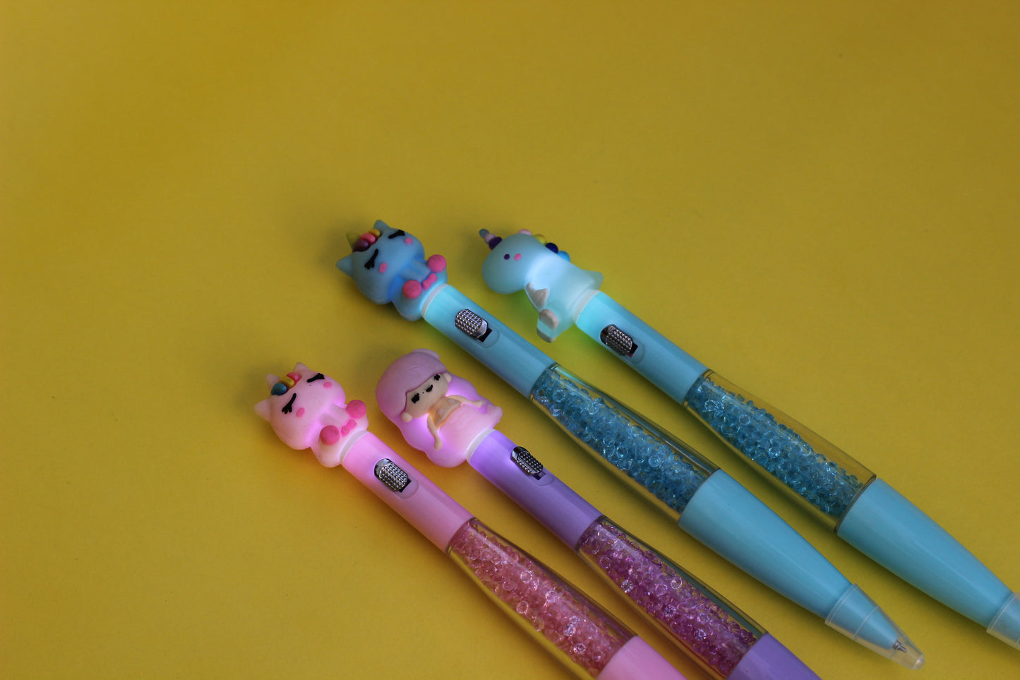Light diamond ball point pen