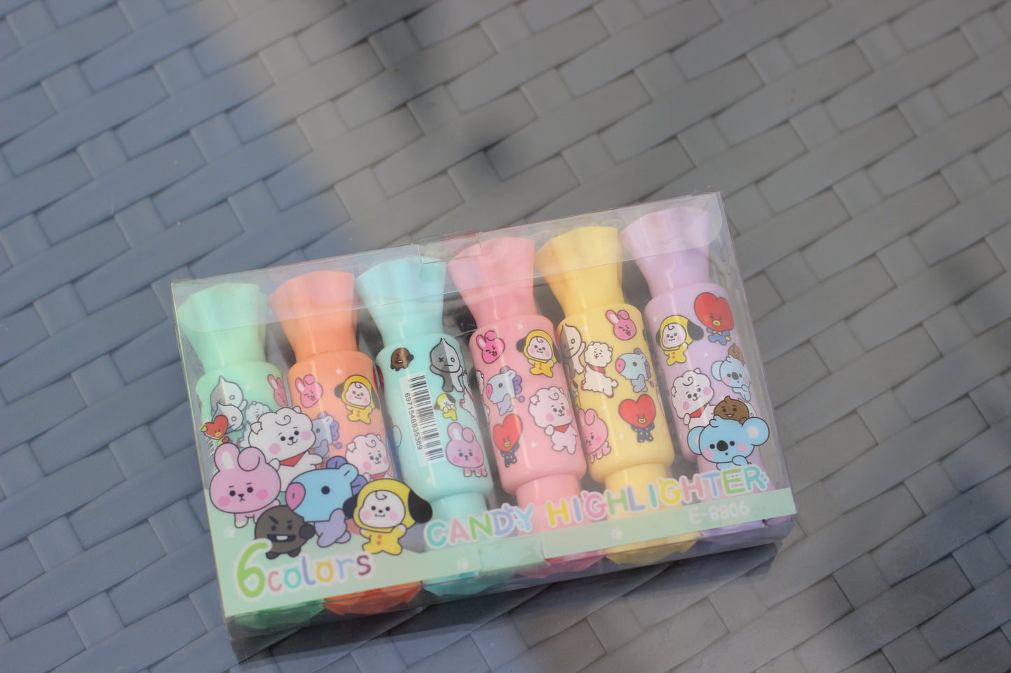 Cartoon candy-highlighter - Pack of 6
