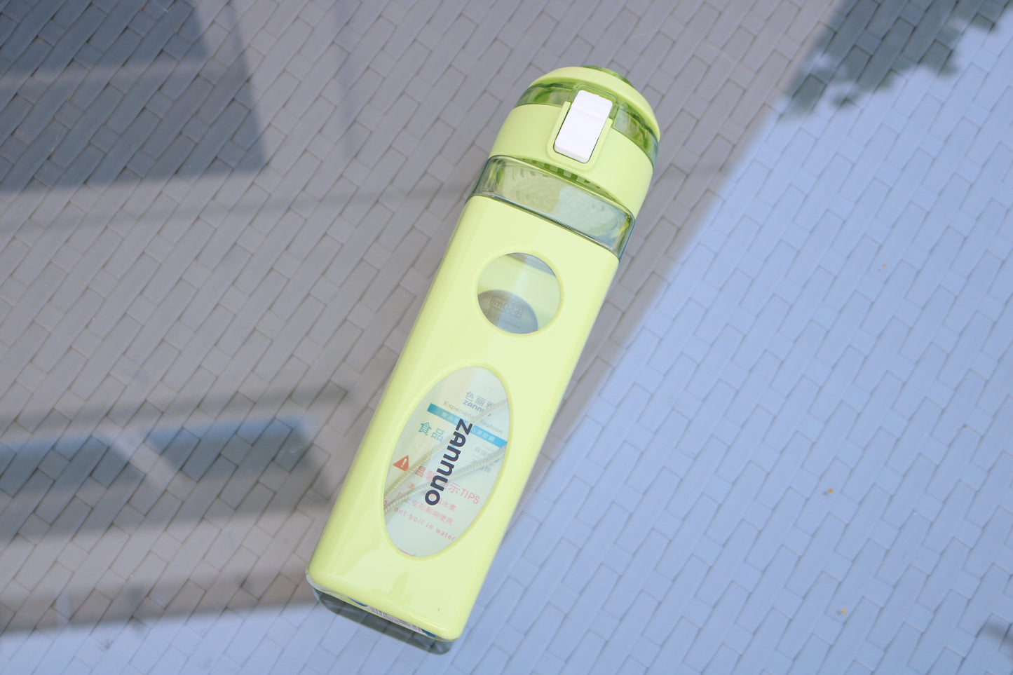 Zannuo Aquaedge water bottle